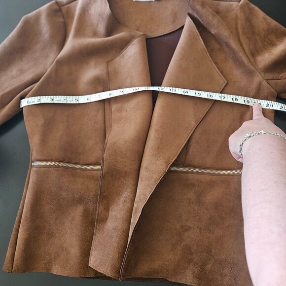 Jacket/Blazer - Picture 9 of 10